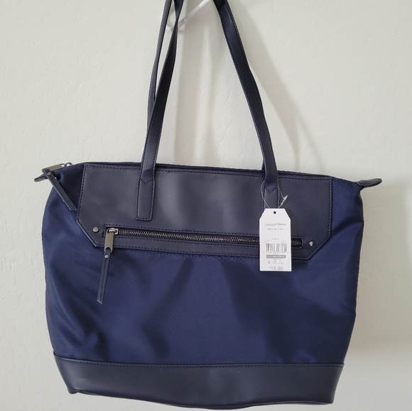 Purse - Picture 2 of 7